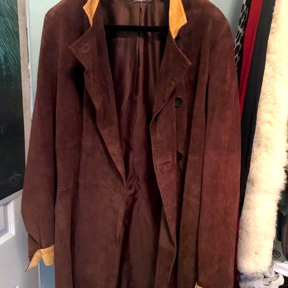 J. McLaughlin brown suede coat in XL.  Never worn.  Lined in polyester satin.